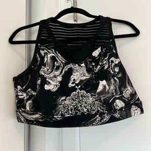 Torrid black/white marbled sports bra w/ mesh - Size 2/US 2X 18/20